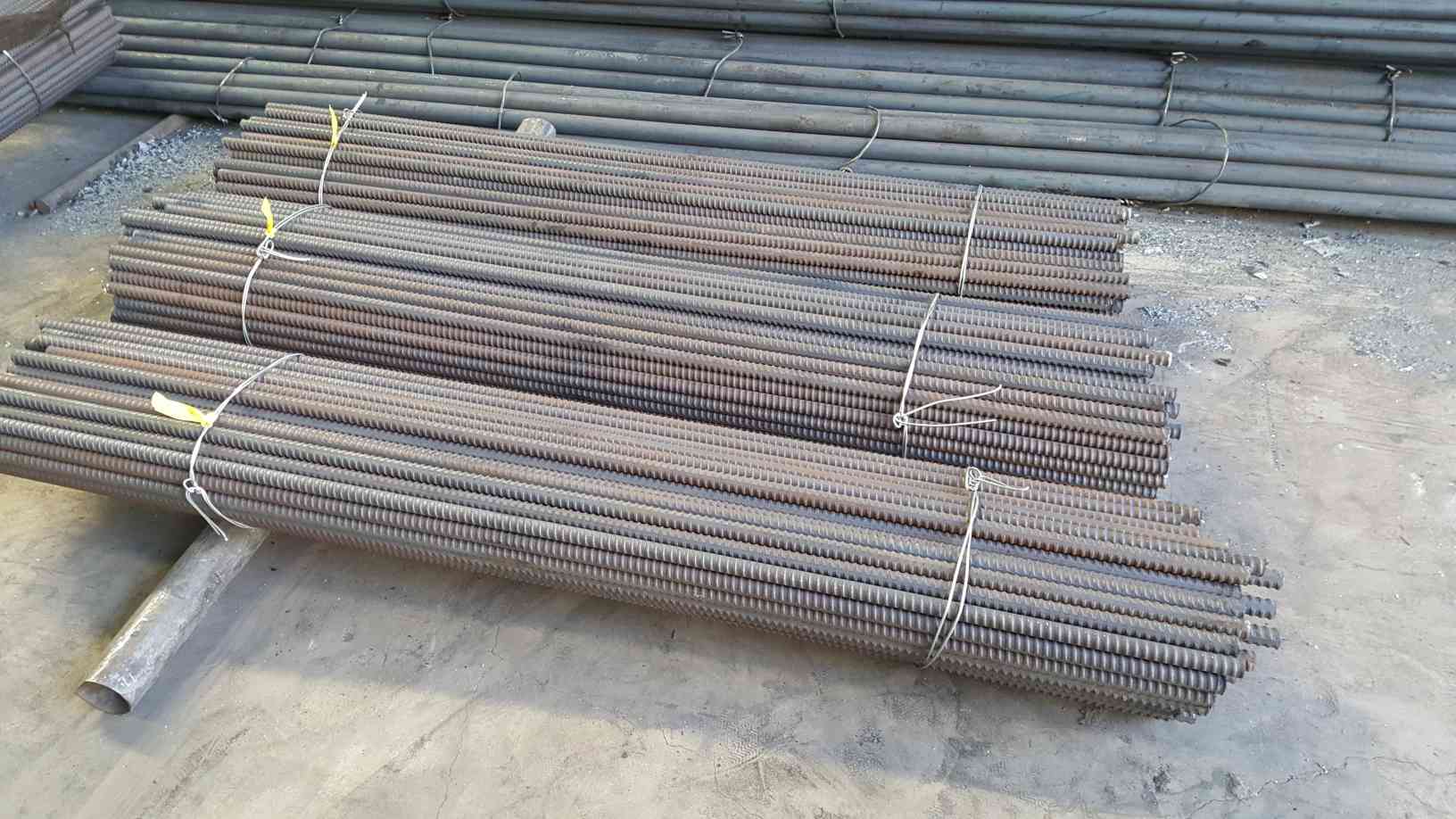 全粘結精軋螺紋鋼錨桿.jpg